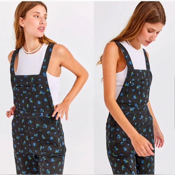 WeWoreWhat Slouchy black Watercolor‎ Ditsy Slit jumper Overalls size medium nee - Picture 1 of 11